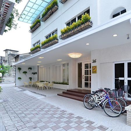 Ing Wang Hotel Tainan Extérieur photo